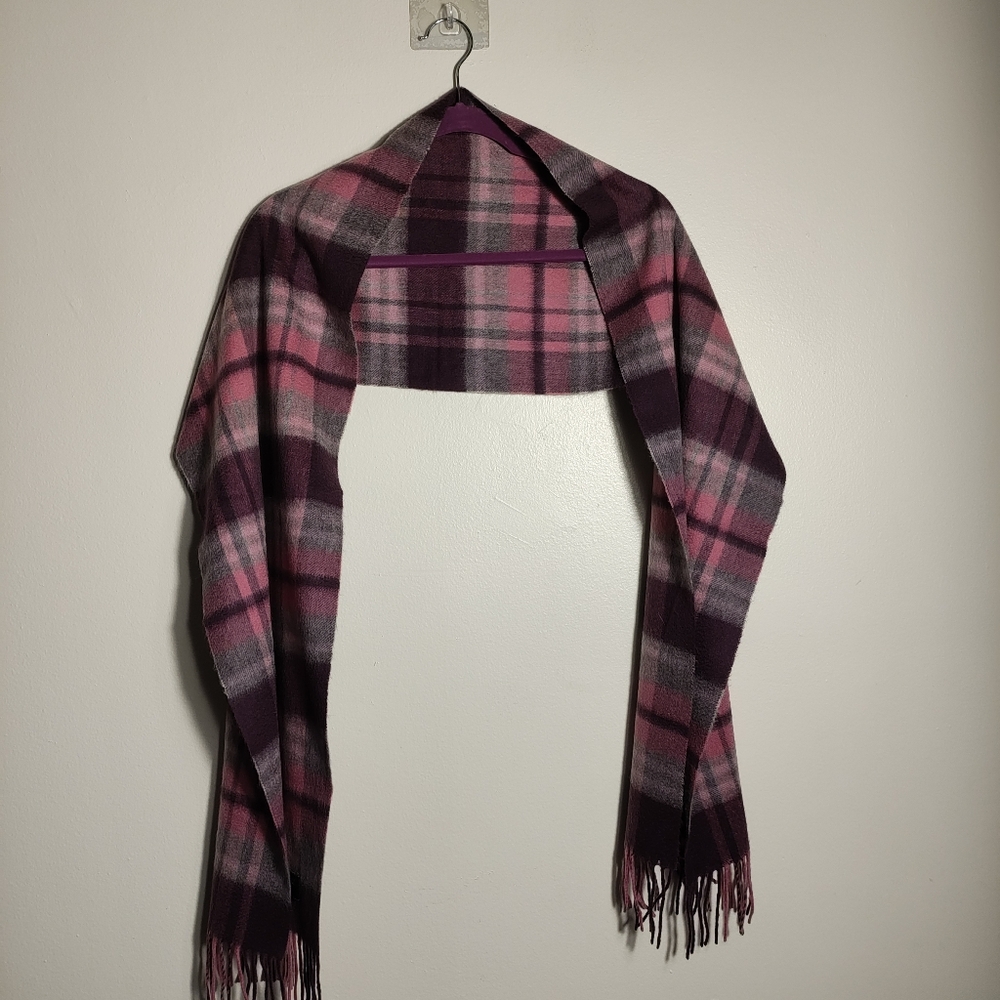 Claudia Nicole 100% Cashmere Scarf - Picture 3 of 5